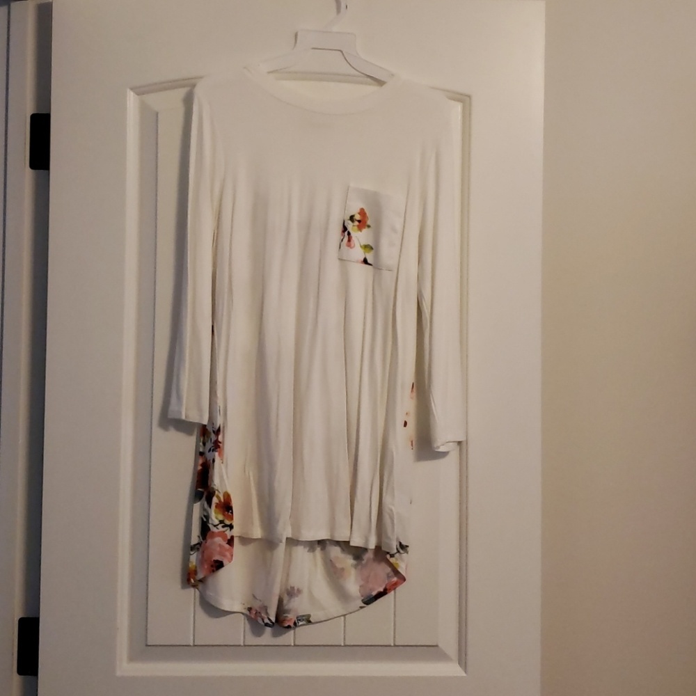 3/4 Floral Tunic